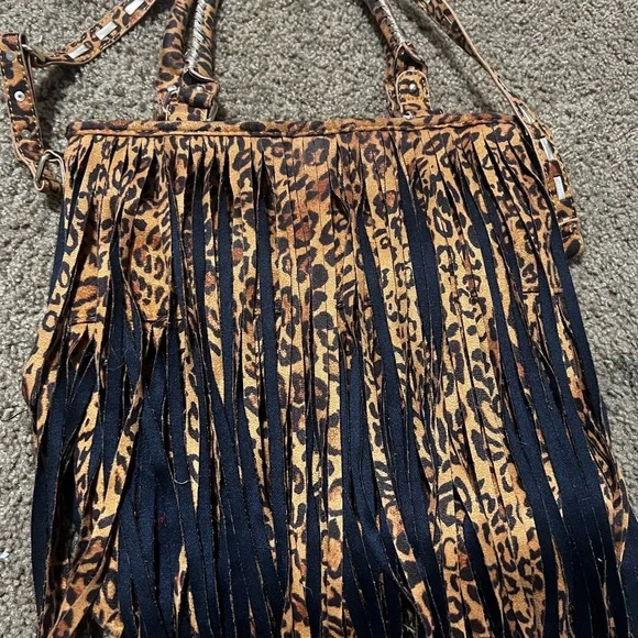 Steve Madden Leopard Print Fringe Shoulder Bag - Picture 12 of 14